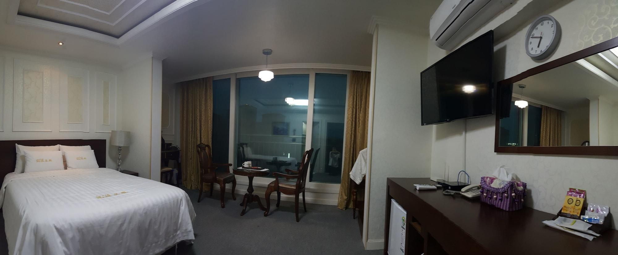 Hotel Parkwood Incheon Airport Exterior photo